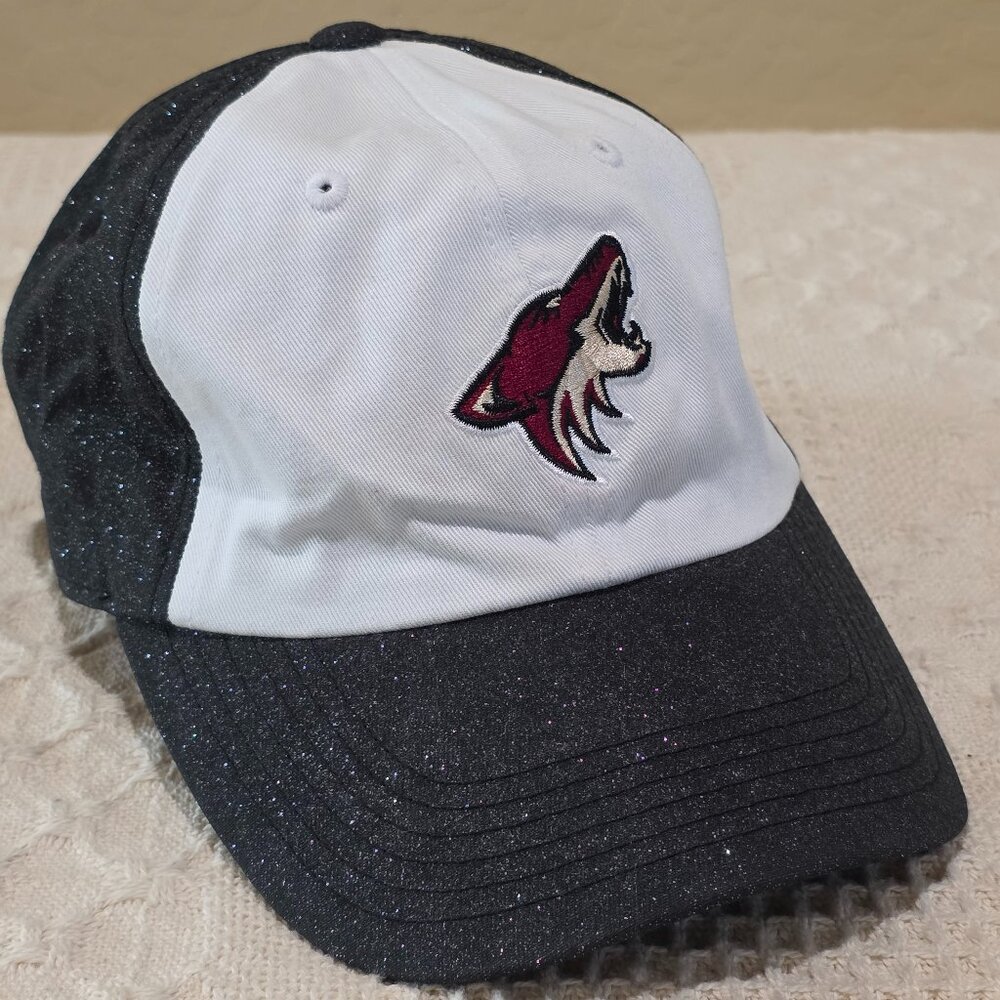 NHL Women's Arizona AZ Coyotes Logo Official White Black Glitter Baseball Hat